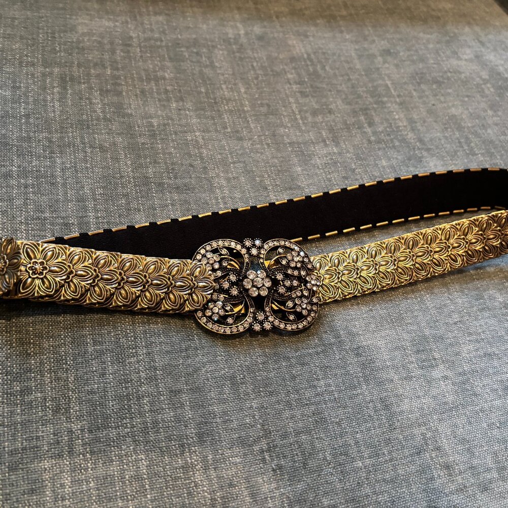 Kelli Kouri Goldtone metal Plate Stretch Belt - Crystal Flower Rhinestone Buckle